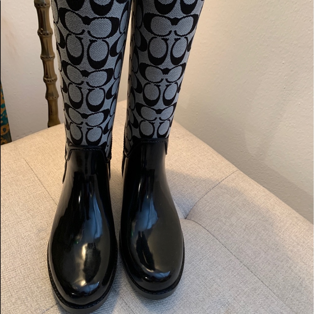 NEW COACH BOOTS